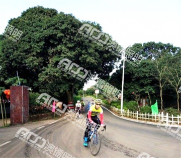 （9米高道路-100W太陽能路燈）海口火山自行車文化節(jié)led路燈